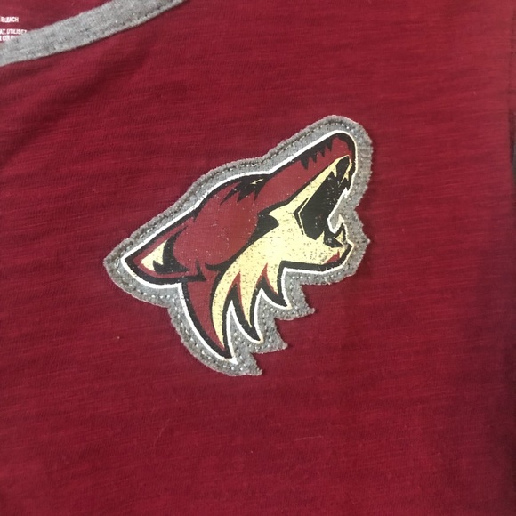 NHL Fanatics Women's AZ Coyotes Red/Heathered Gray True Classics Henley, Small - Picture 10 of 12